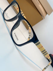 BURBERRY 26S SQUARE FRAME IN ACETATE 401847