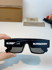 BURBERRY 26S OVERSIZED SQUARE FRAME IN ACETATE 411824