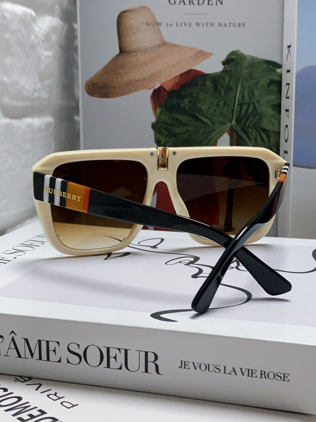 BURBERRY 26S SQUARE AVIATOR FRAME IN ACETATE 417274