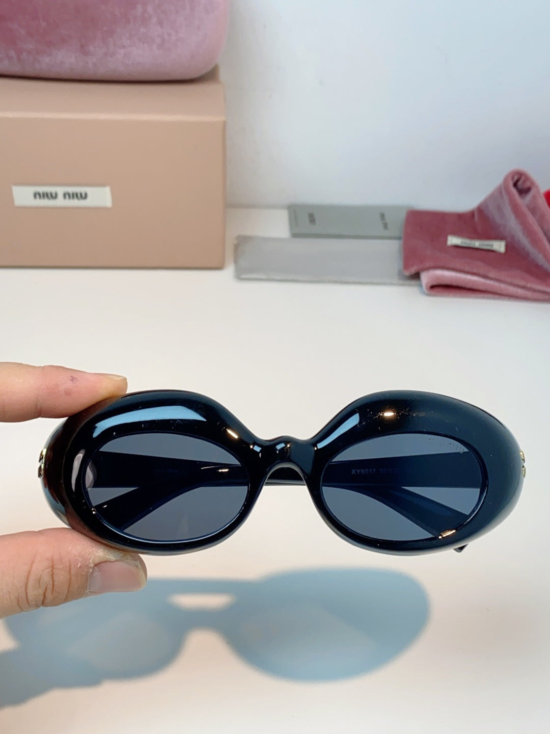 MIUMIU 26S BUTTERFLY FRAME IN ACETATE 424493