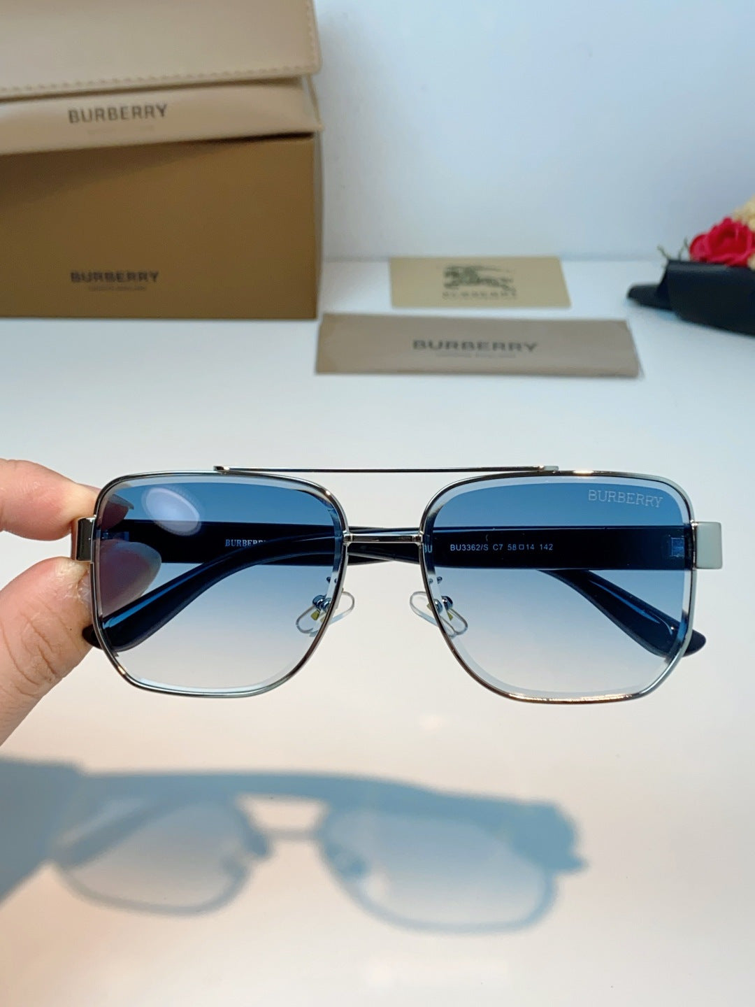 BURBERRY 26S RECTANGULAR FRAME IN METAL 419056