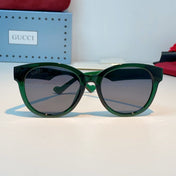 GUCCI 26S CAT-EYE FRAME IN ACETATE 424499