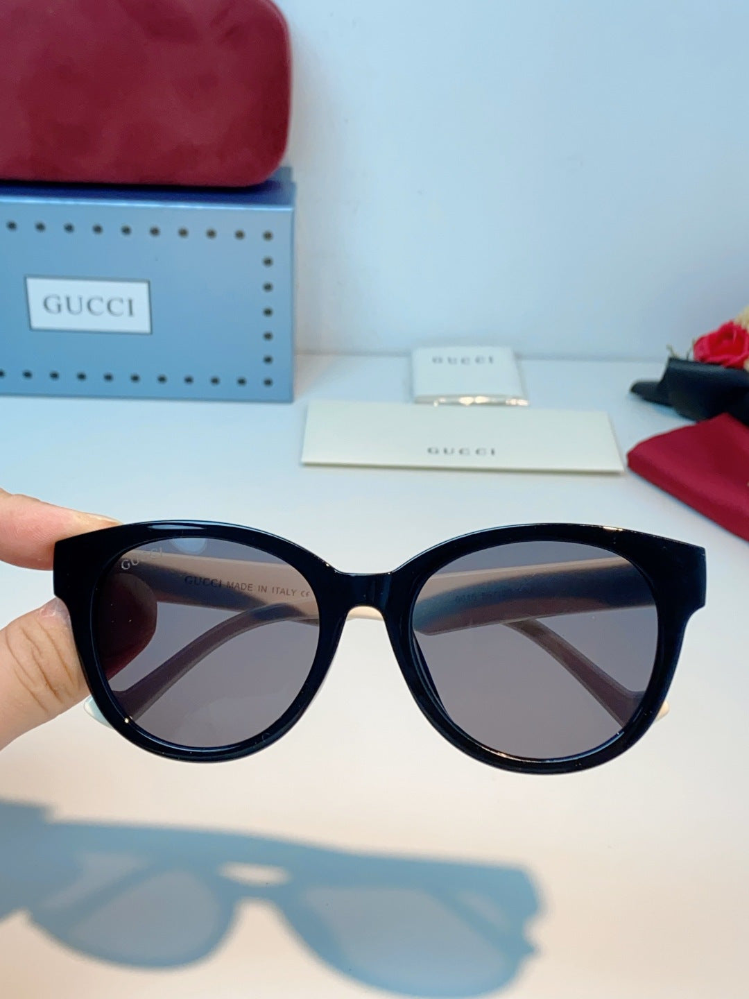 GUCCI 26S CAT-EYE FRAME IN ACETATE 424502
