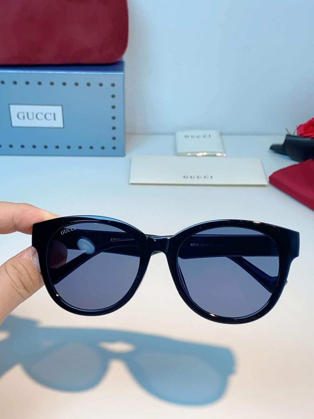 GUCCI 26S CAT-EYE FRAME IN ACETATE 424503