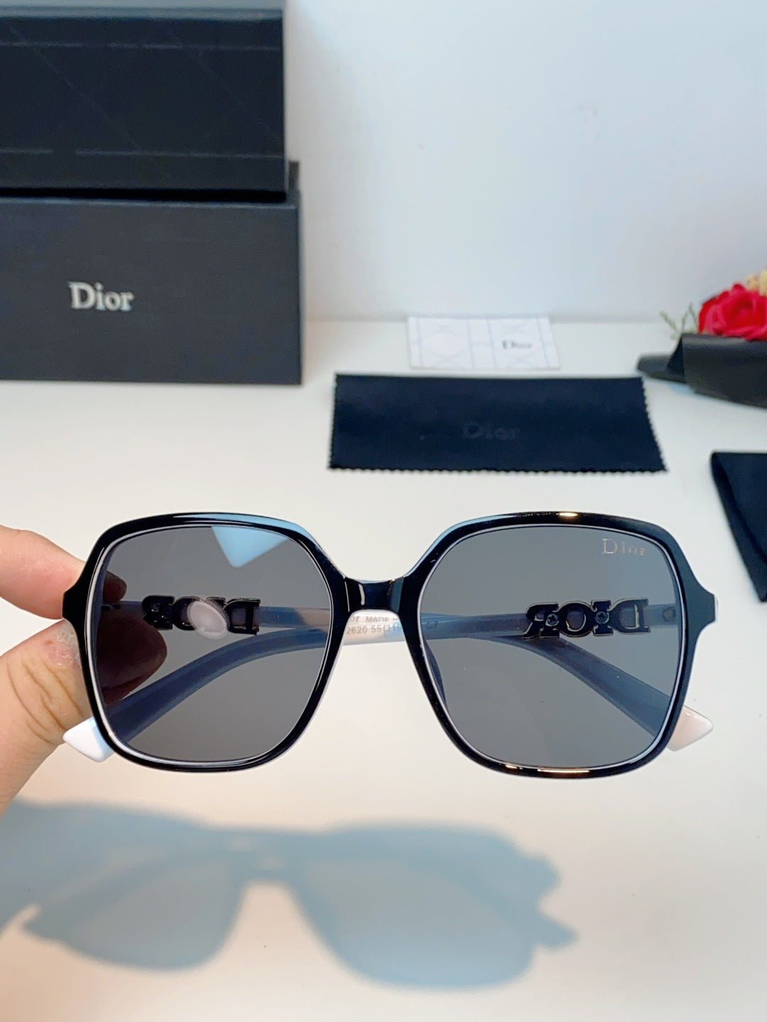 DIOR 26S RIMLESS SQUARE FRAME IN ACETATE 396735