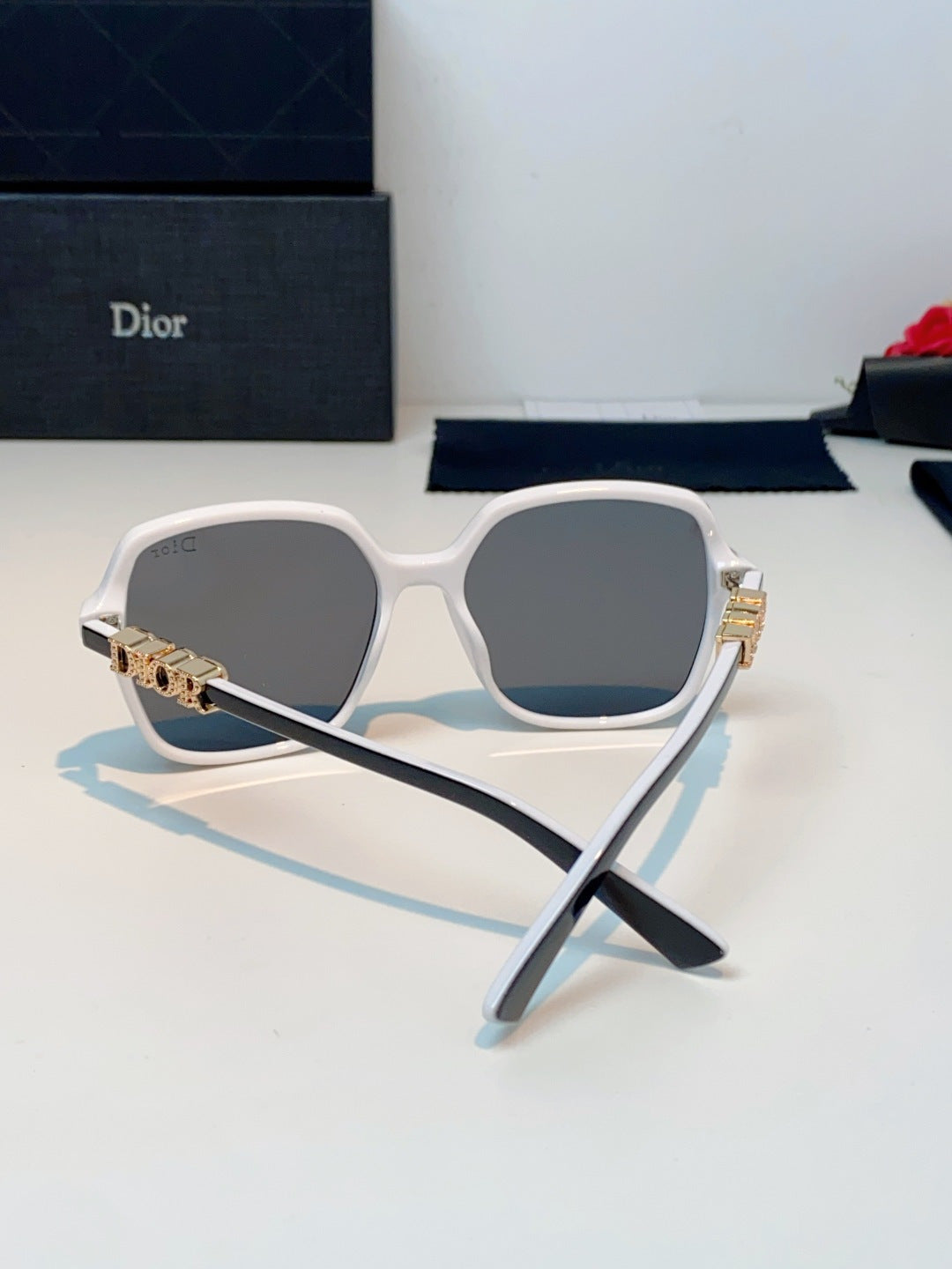 DIOR 26S RIMLESS SQUARE FRAME IN ACETATE 396735