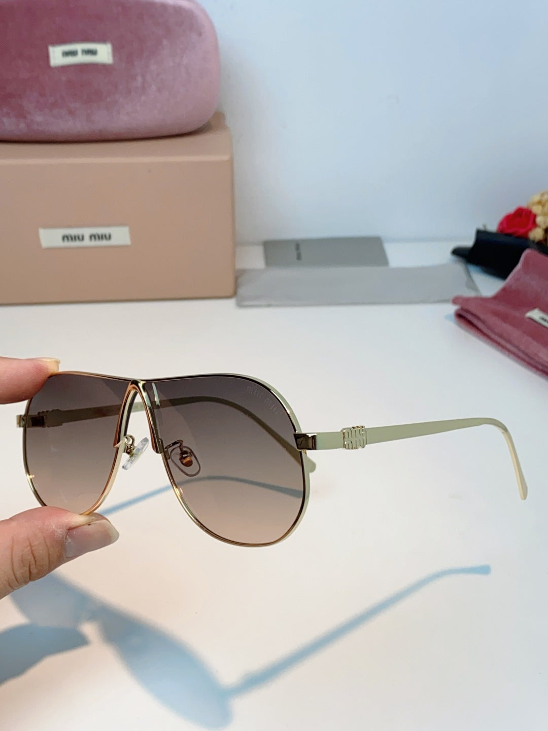 MIUMIU 26S OVAL FRAMEAVIATOR FRAME IN METAL 424522