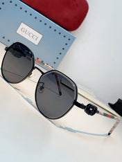 GUCCI 26S POLYGONAL FRAME IN METAL 426445