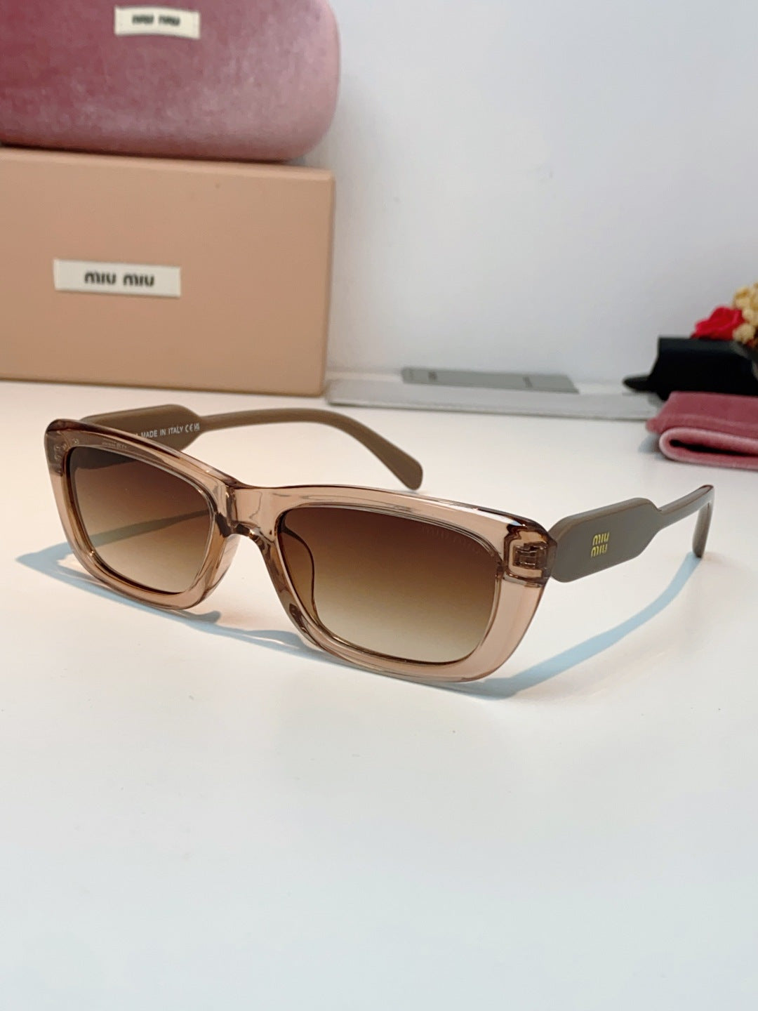 MIUMIU 26S RECTANGULAR FRAME IN ACETATE 426447