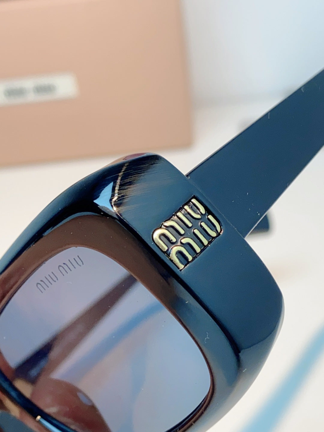 MIUMIU 26S RECTANGULAR FRAME IN ACETATE 426457