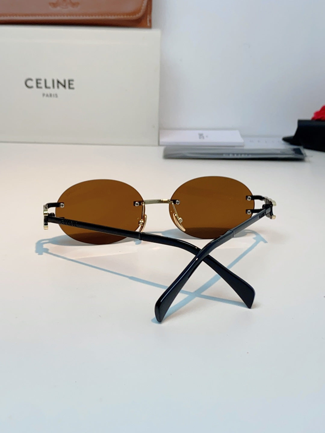 CELINE 26S OVAL FRAME IN METAL 427824