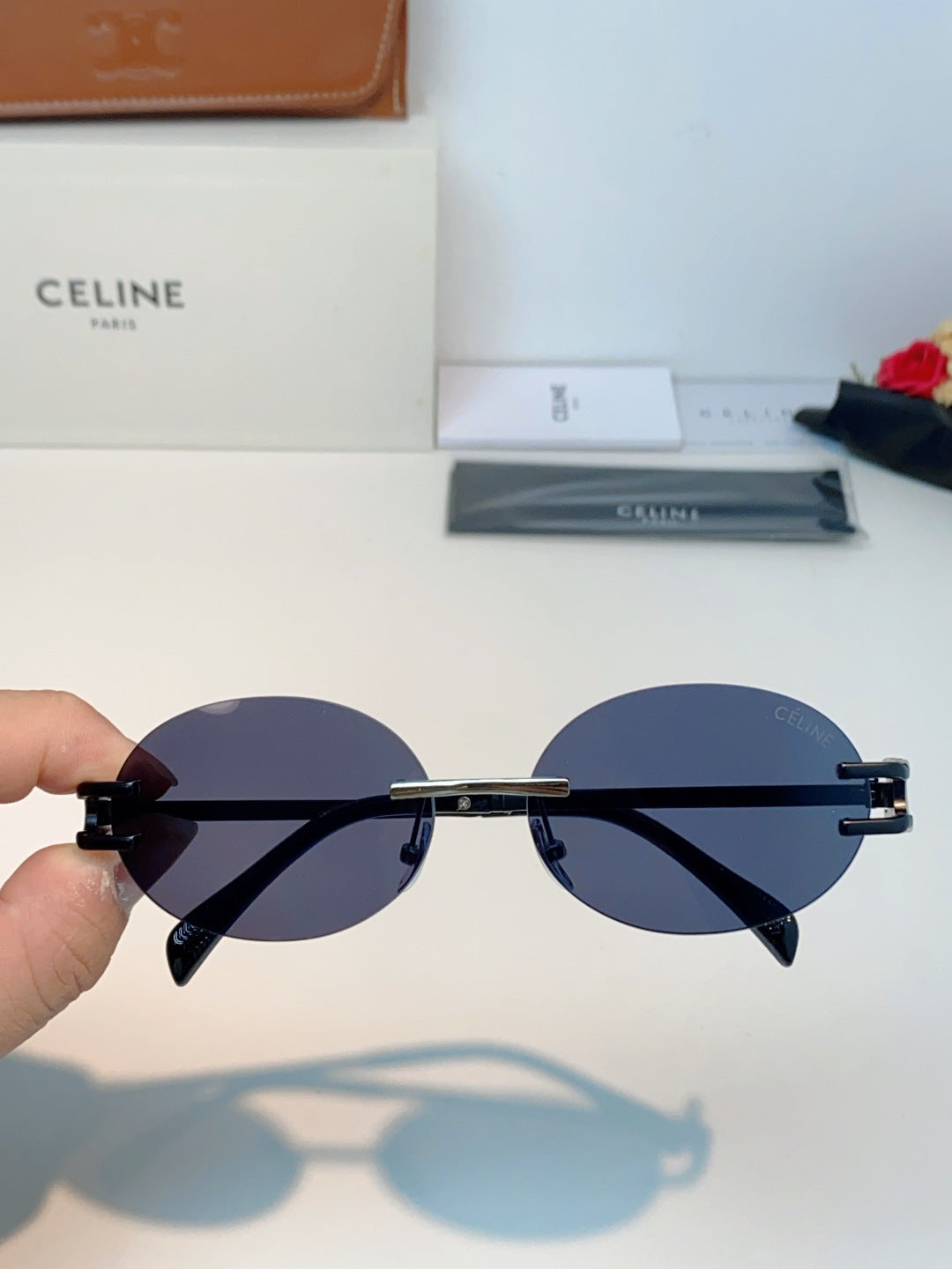 CELINE 26S OVAL FRAME IN METAL 427825
