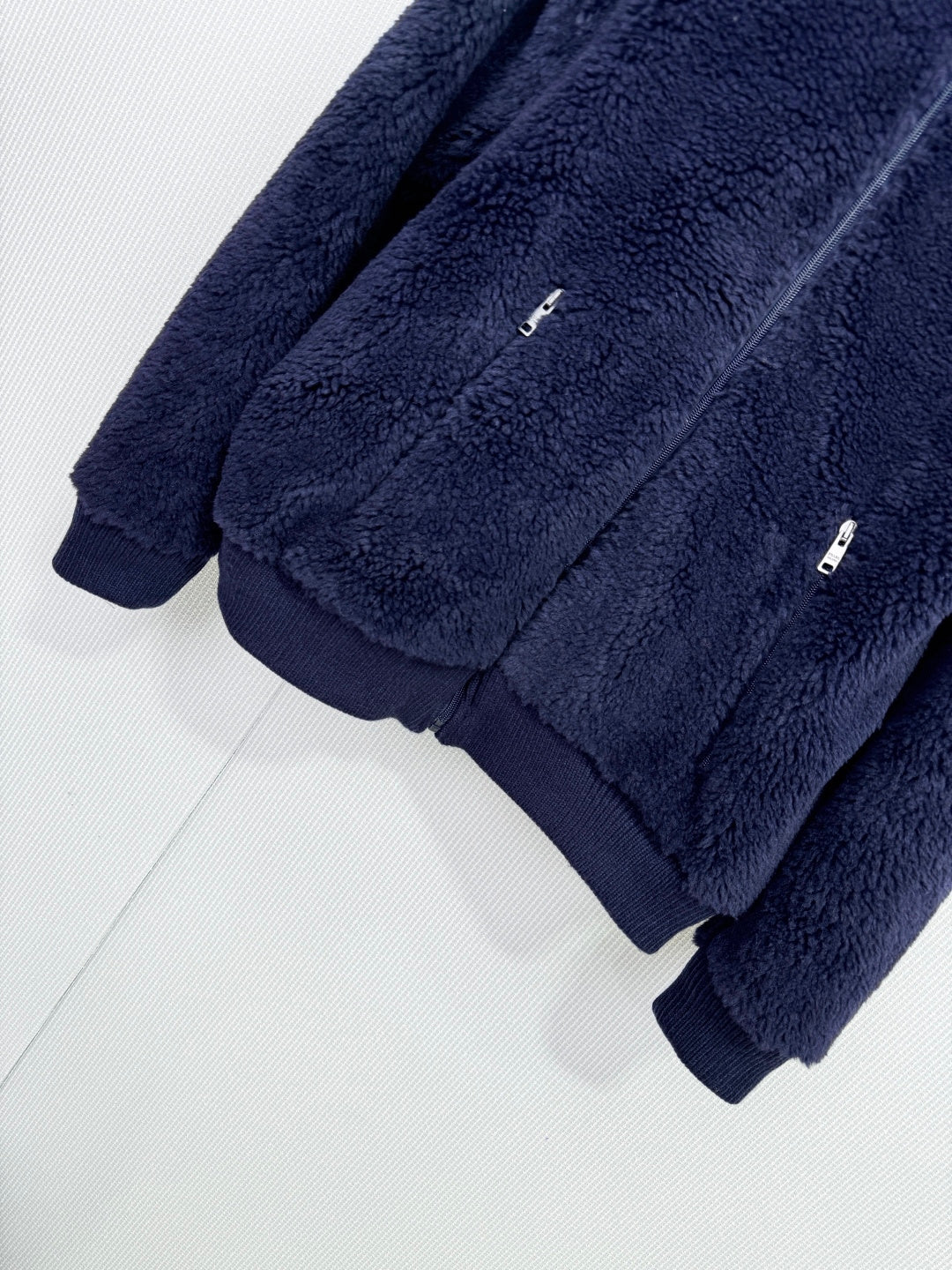 PRADA 25S SHEARLING JACKET 455