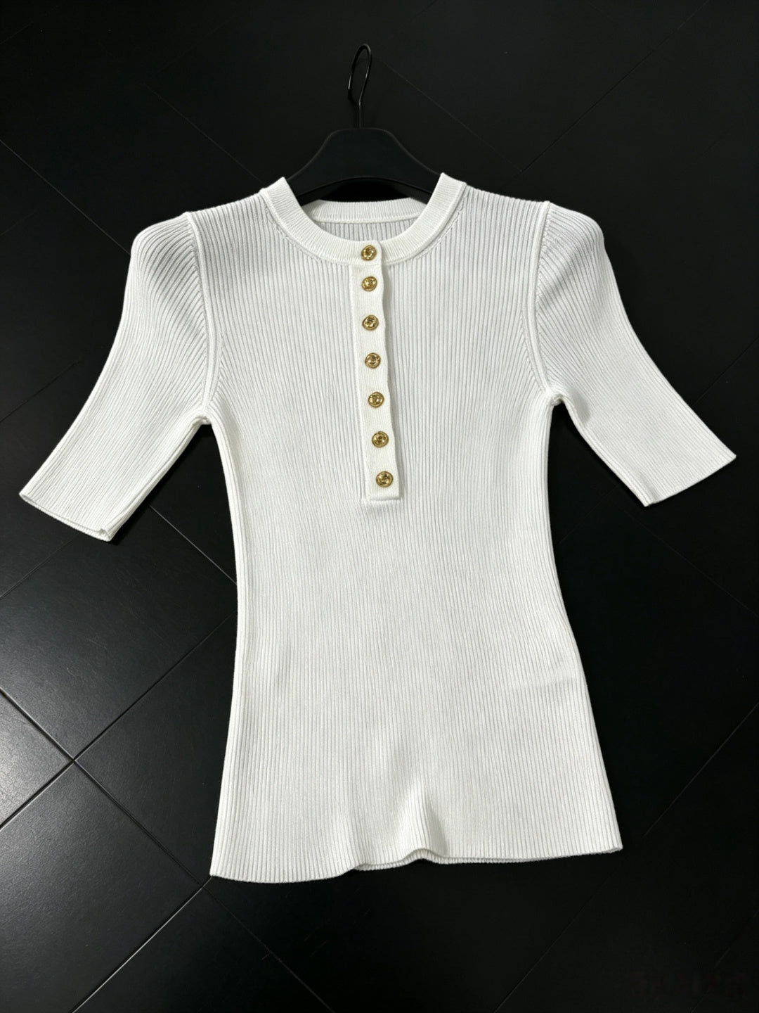 CHANEL 26S SHORT SLEEVE KNIT TOP 1597