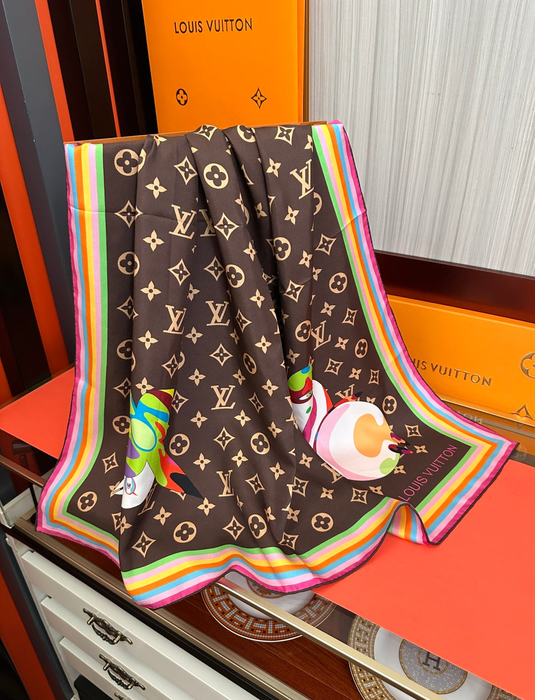 LV 26S SCARF 90 IN SILK 315091