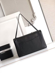 CHANEL 26S SOUPLISSIMO MAXI FLAP 39 IN BLACK GRAINED CALFSKIN SILVER HARDWARE