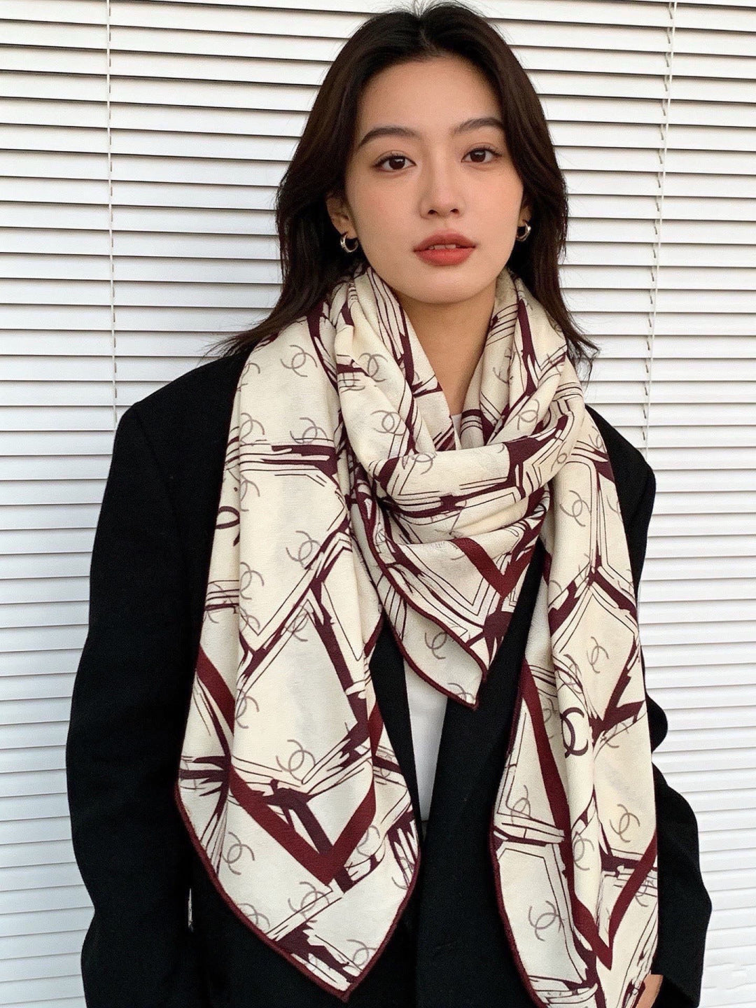 CHANEL 26S SCARF 135 IN CASHMERE AND SILK 309912