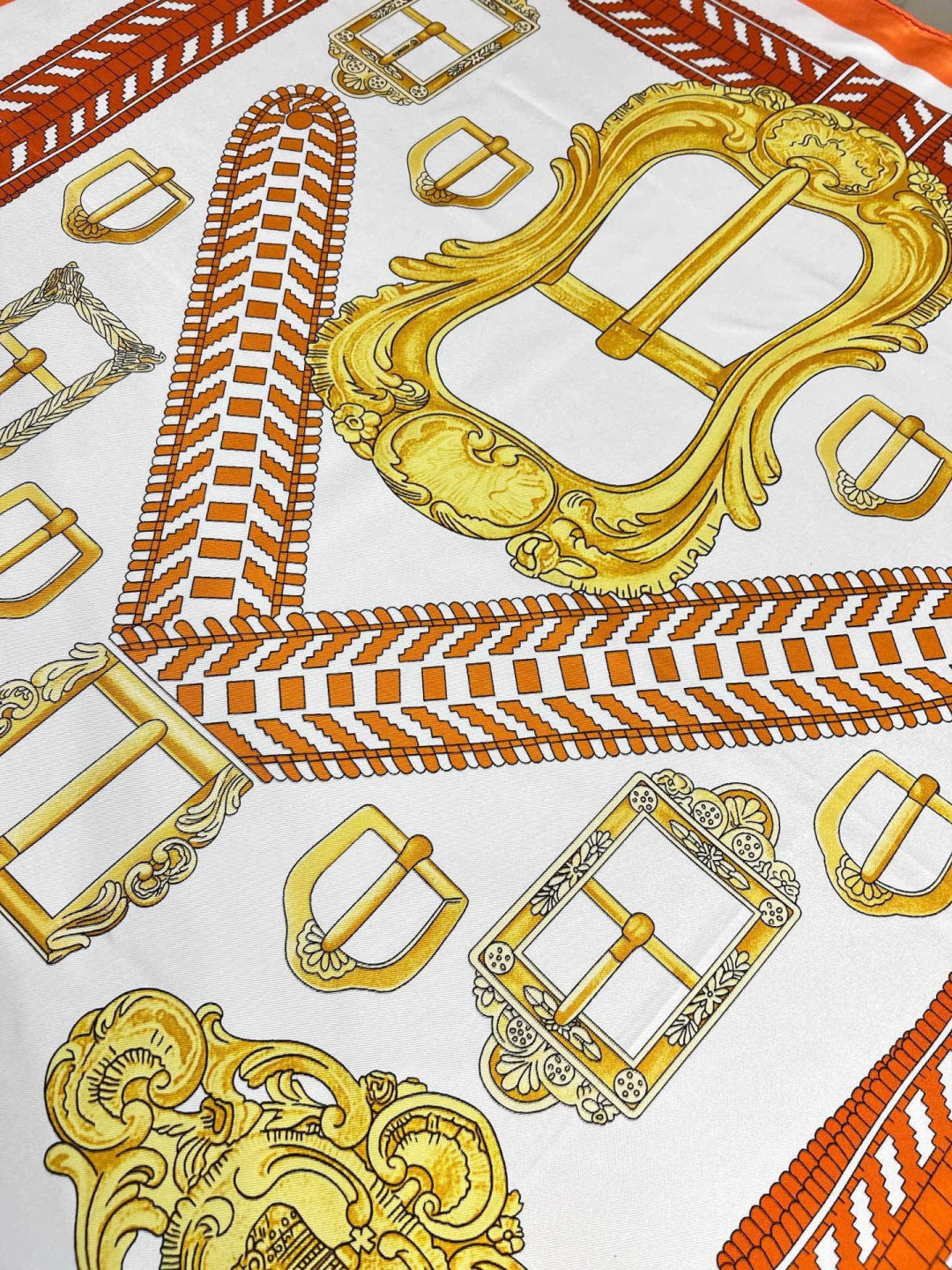 HERMES 26S PRINTED SQUARE SCARF 88 IN SILK 309940