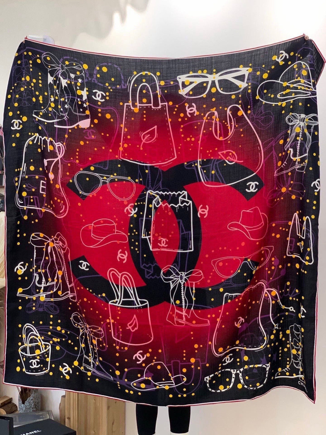 CHANEL 26S SCARF 135 IN SILK AND CASHMERE 313315