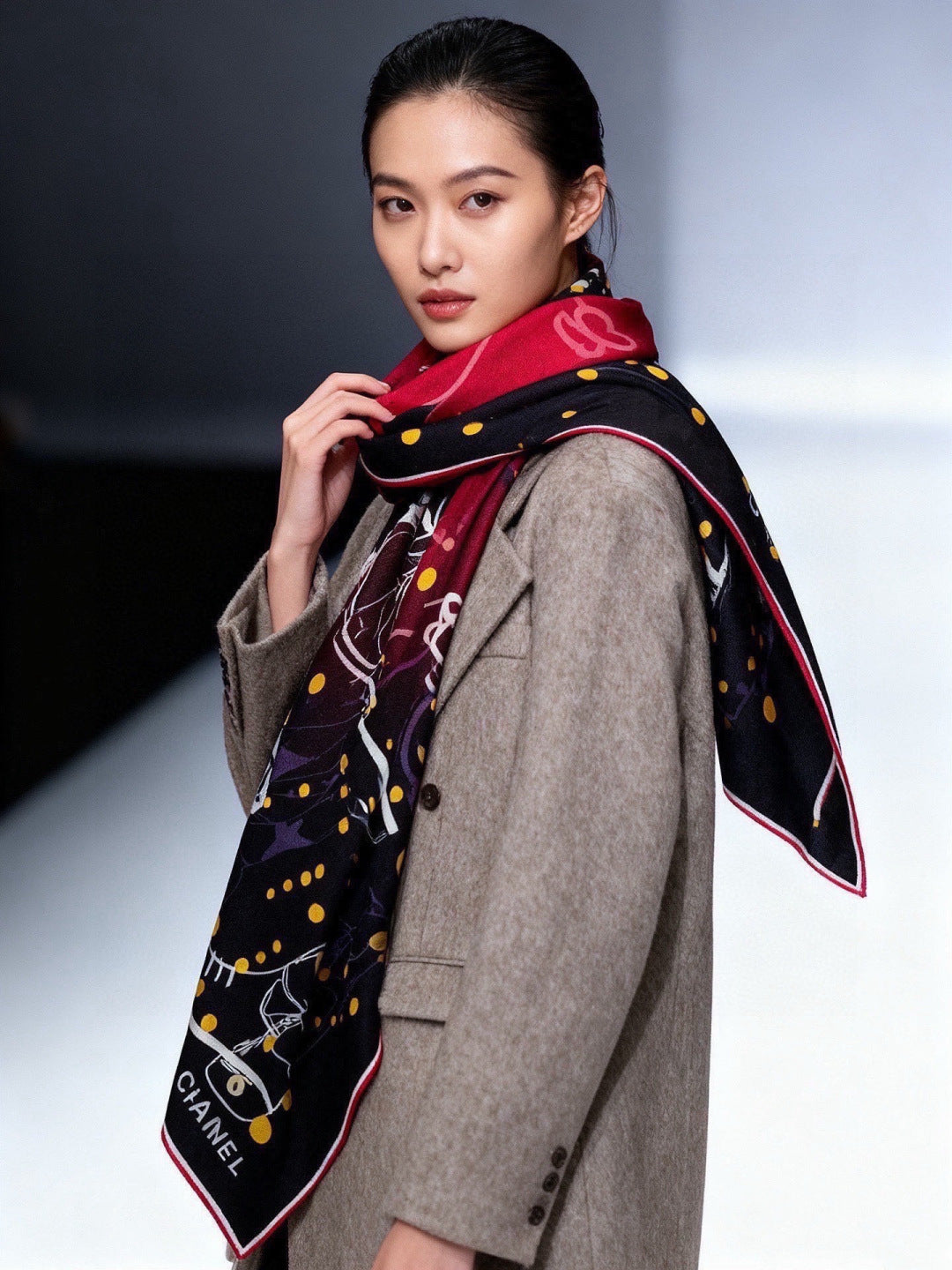 CHANEL 26S SCARF 135 IN SILK AND CASHMERE 313315