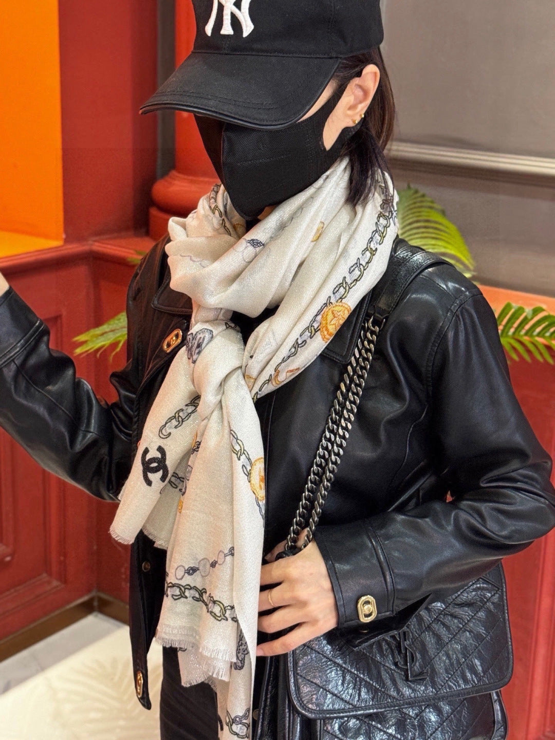CHANEL 26S SCARF 200 IN SILK 313205