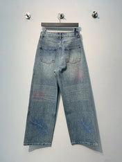 CHANEL 26S JEANS WITH RHINESTONES 668
