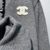 CHANEL 26S CREW NECK CARDIGAN 830
