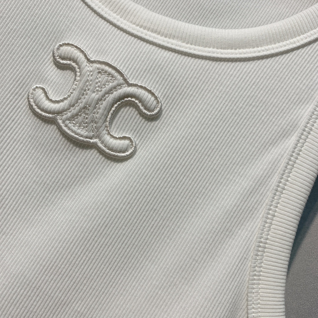 CELINE 26S LOGO SLEEVELESS T-SHIRT 167