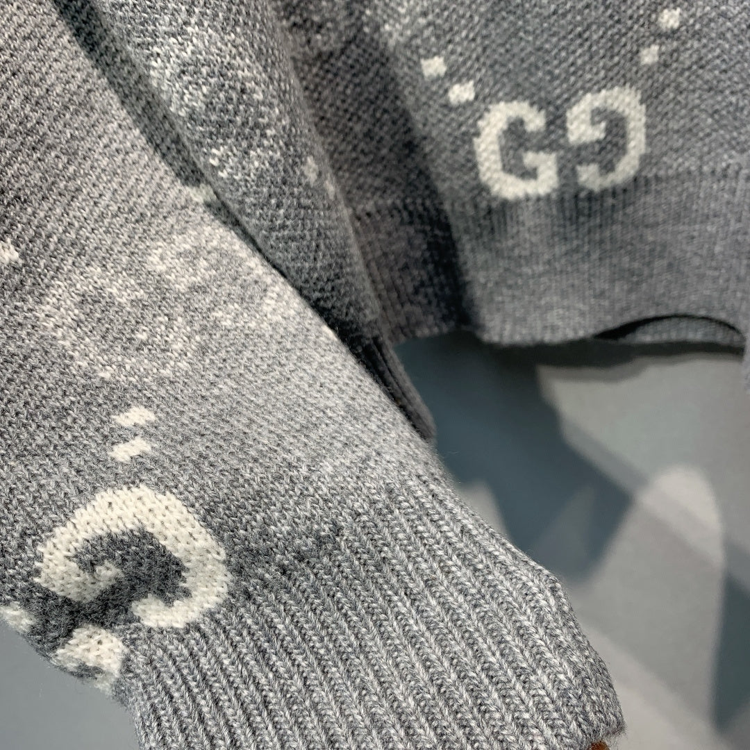GUCCI 26S CREWNECK SWEATER 535