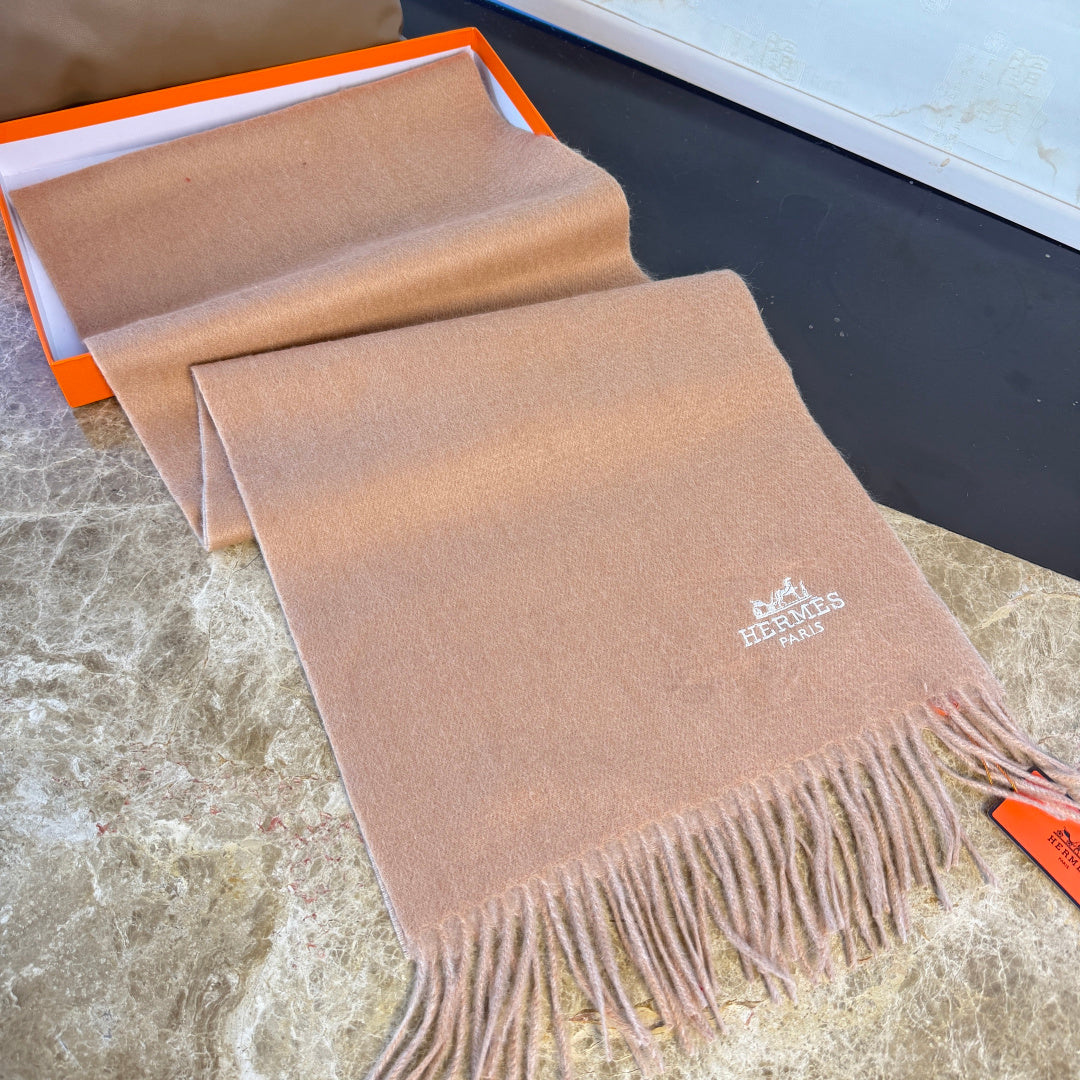 HERMES 25S SCARF 180 IN CASHMERE 987740