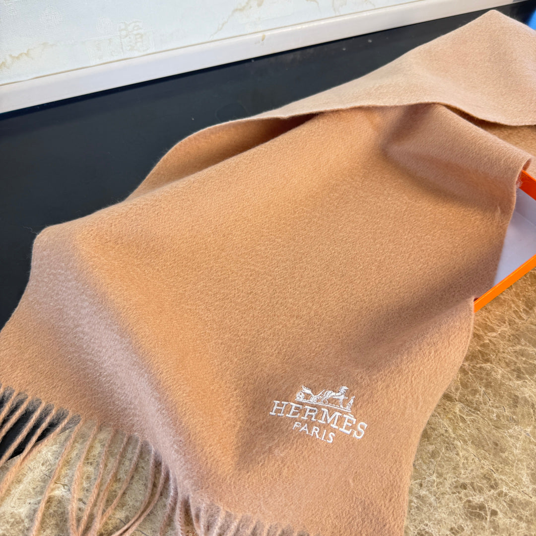 HERMES 25S SCARF 180 IN CASHMERE 987740