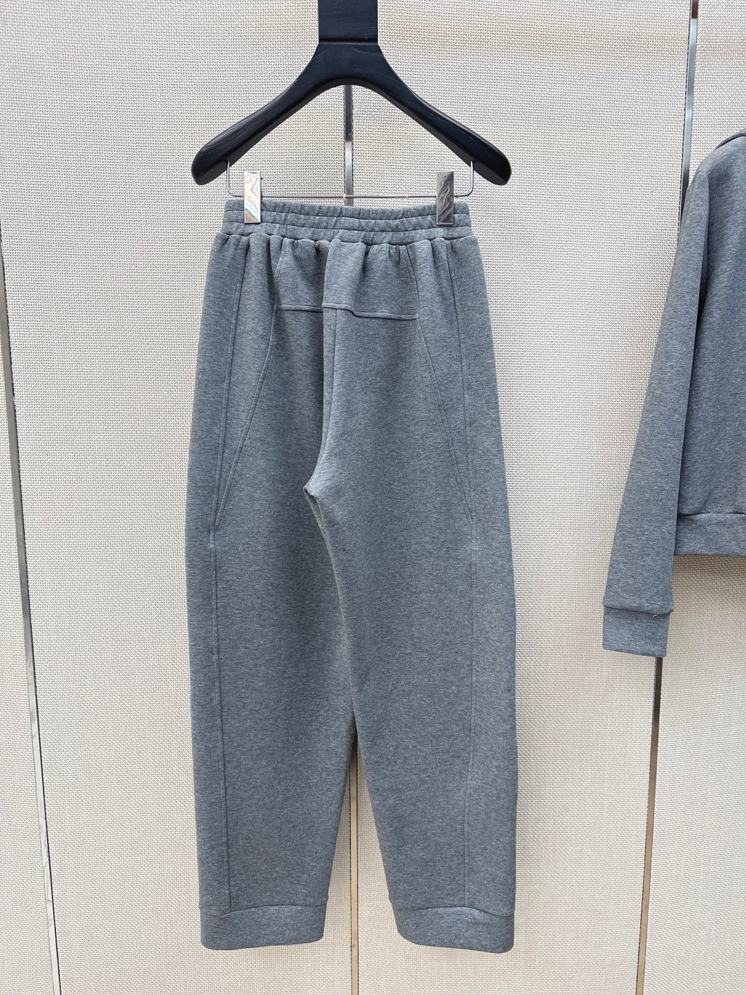 MONCLER 26S JACKET AND SWEATPANTS SET 495
