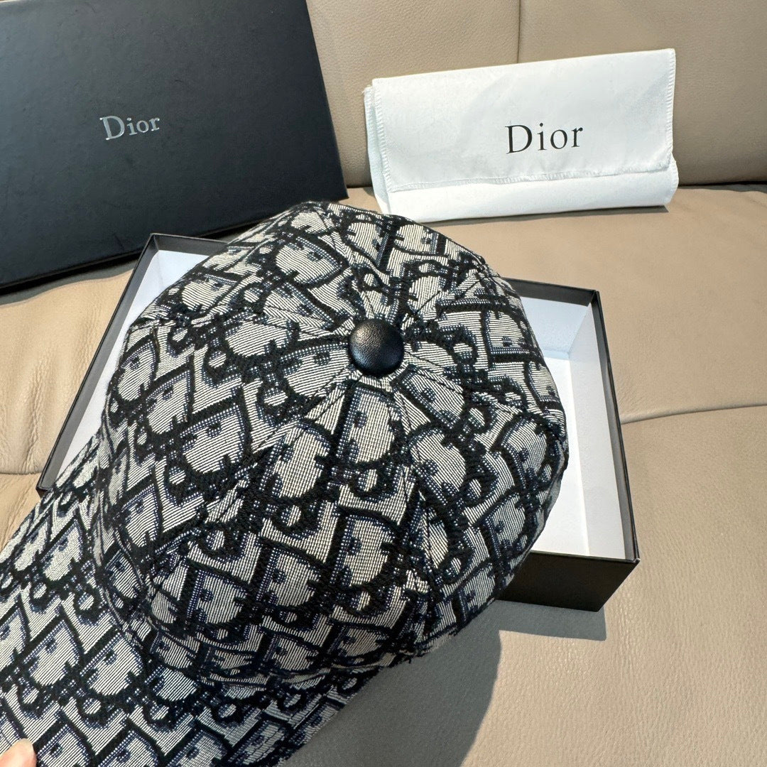 DIOR 26S BASEBALL CAP STYLE 111