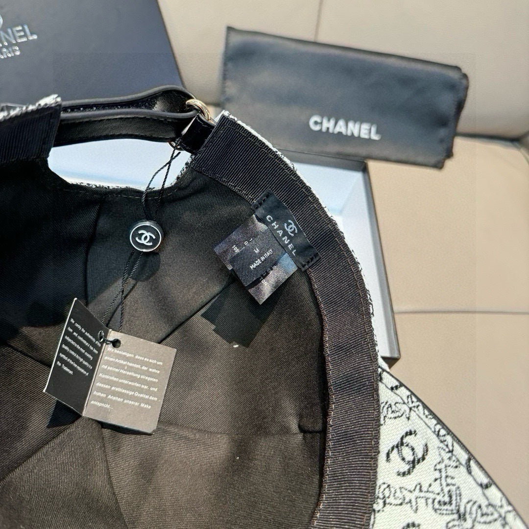 CHANEL 26S BASEBALL CAP 338170