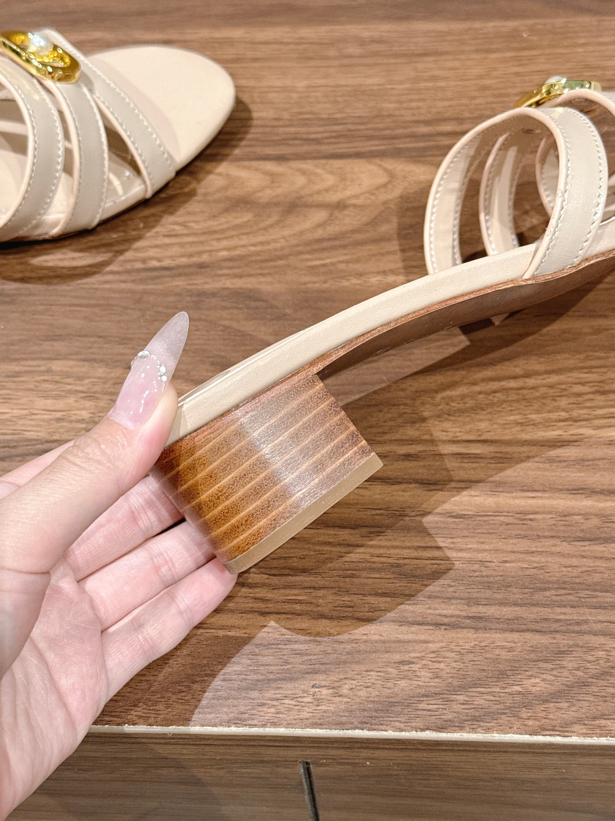 DIOR 26S MID HEEL SANDALS IN BEIGE CALFSKIN MULTI STRAP GOLD HARDWARE
