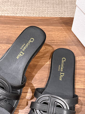 DIOR 26S SLIDE SANDALS IN BLACK CLUB WOVEN CALFSKIN
