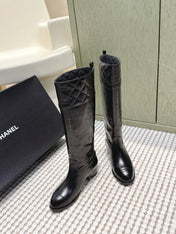 CHANEL 25S HIGH-CALF COWBOY BOOTS IN BLACK CALFSKIN DIAMOND-QUILTED