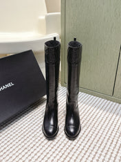 CHANEL 25S HIGH-CALF COWBOY BOOTS IN BLACK CALFSKIN DIAMOND-QUILTED