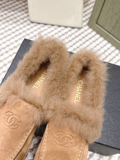 CHANEL 25S LOAFERS MOCCASIN IN BROWN SUEDE WITH MINK FUR LINING