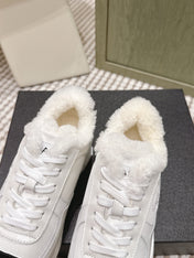 CHANEL 25S SNEAKERS IN WHITE SYNTHETIC FABRIC AND CALFSKIN BLACK SUEDE
