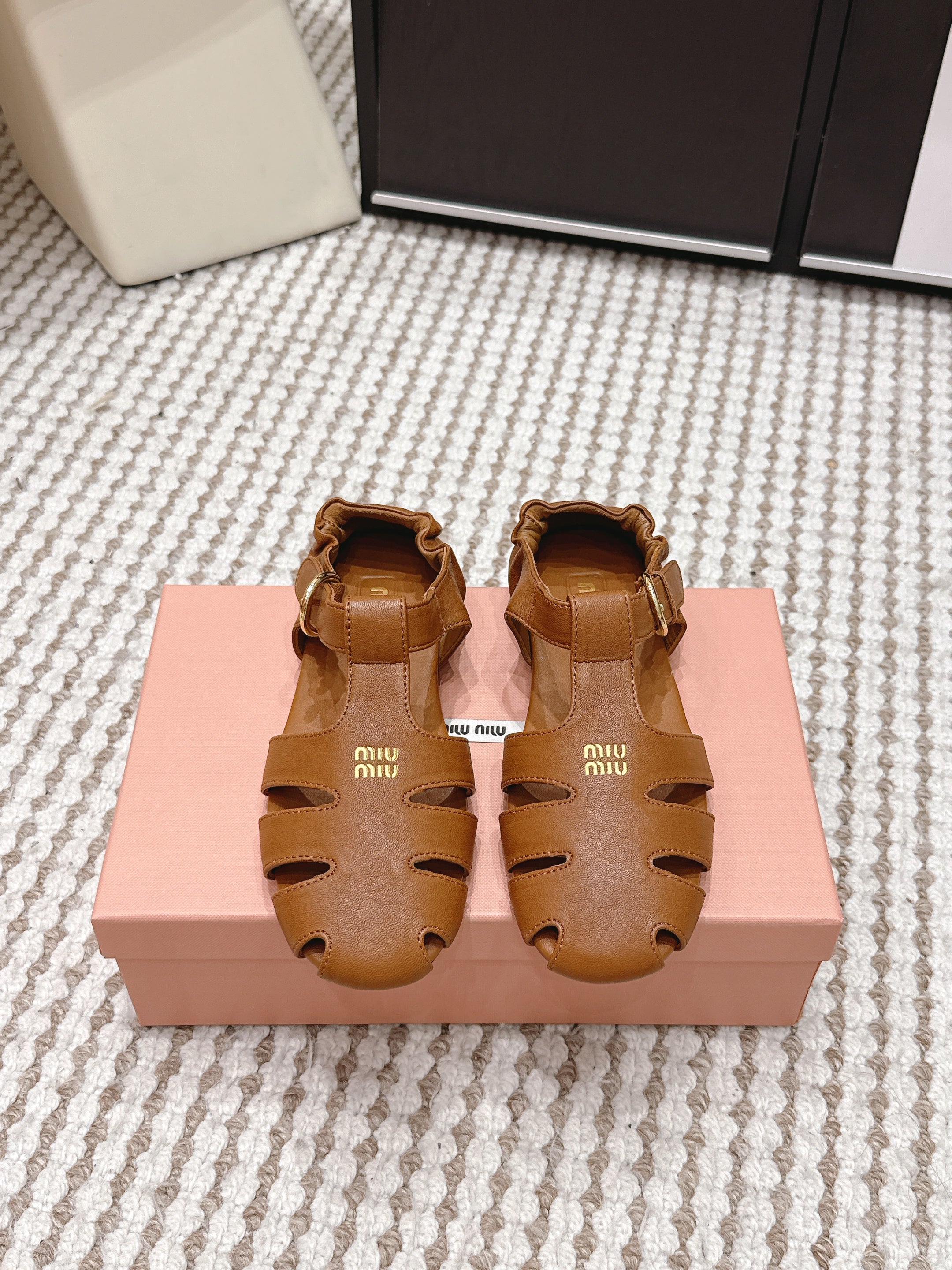 MIUMIU 26S RUCHES FISHERMAN SANDALS IN BROWN ORANGE CALFSKIN GOLD HARDWARE