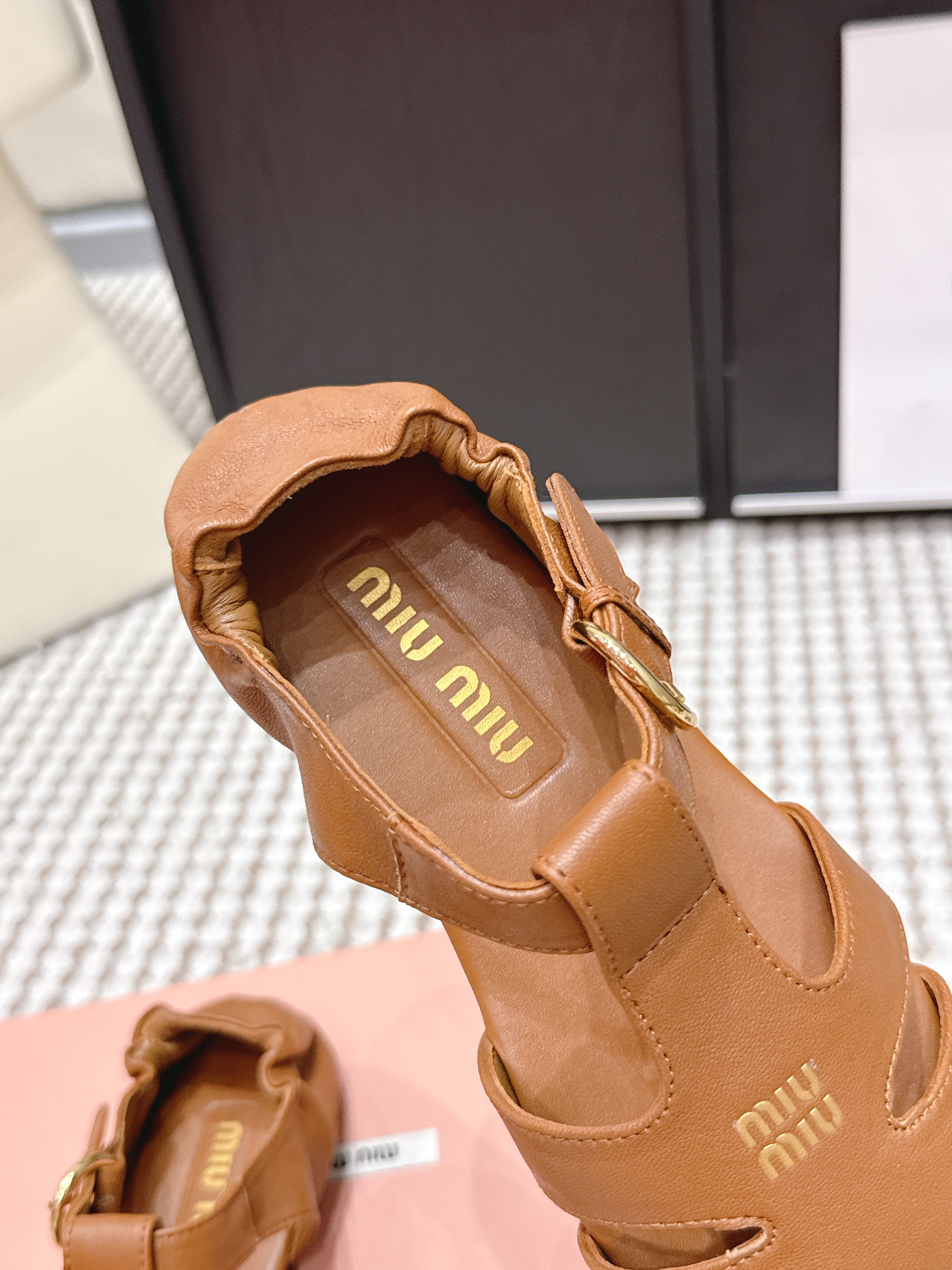 MIUMIU 26S RUCHES FISHERMAN SANDALS IN BROWN ORANGE CALFSKIN GOLD HARDWARE
