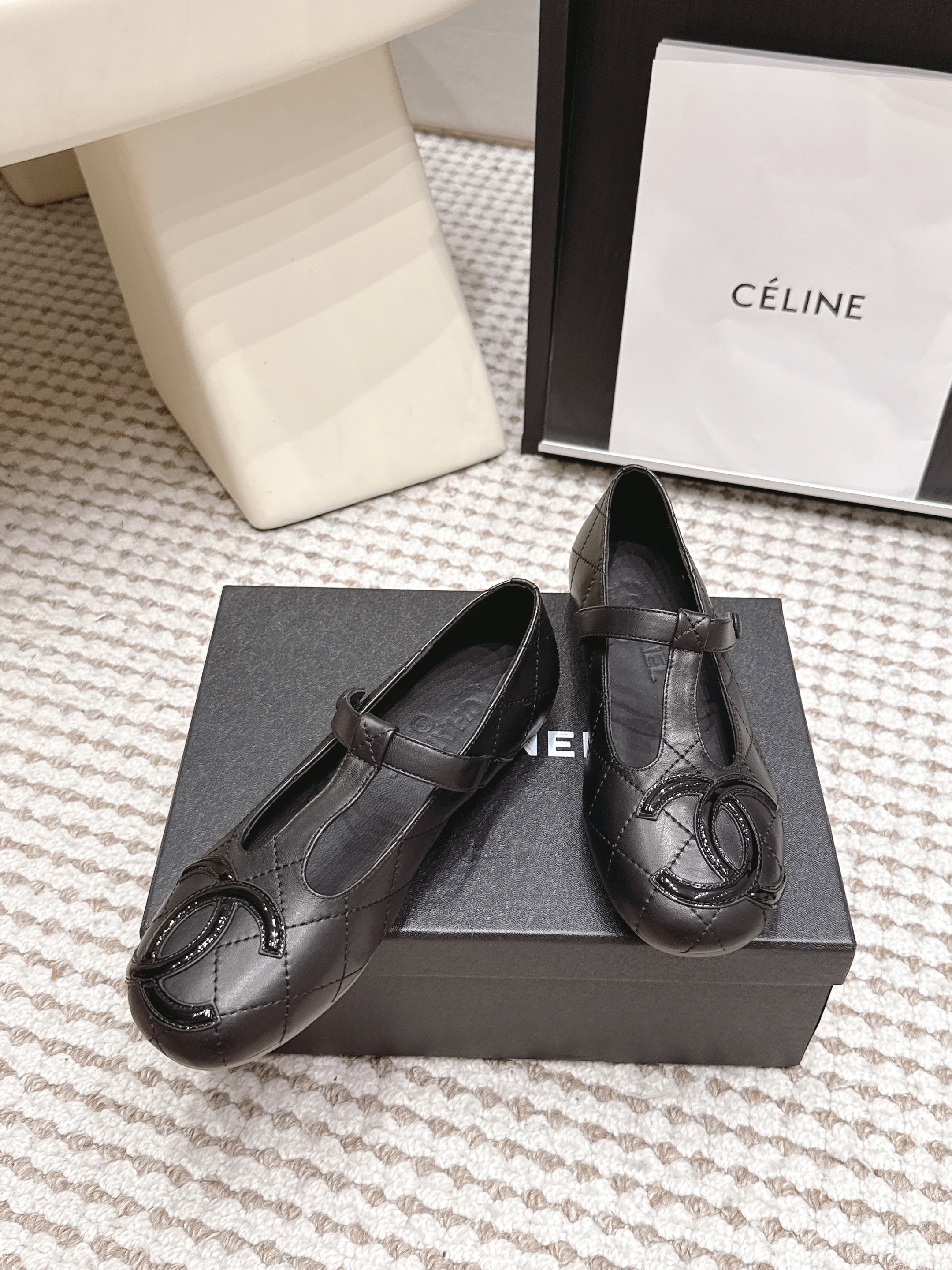 CHANEL 26S MARY JANE FLATS IN BLACK LAMBSKIN WITH  CC LOGO