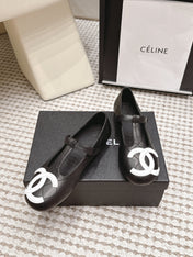 CHANEL 26S MARY JANE FLATS IN BLACK LAMBSKIN WITH WHITE CC LOGO