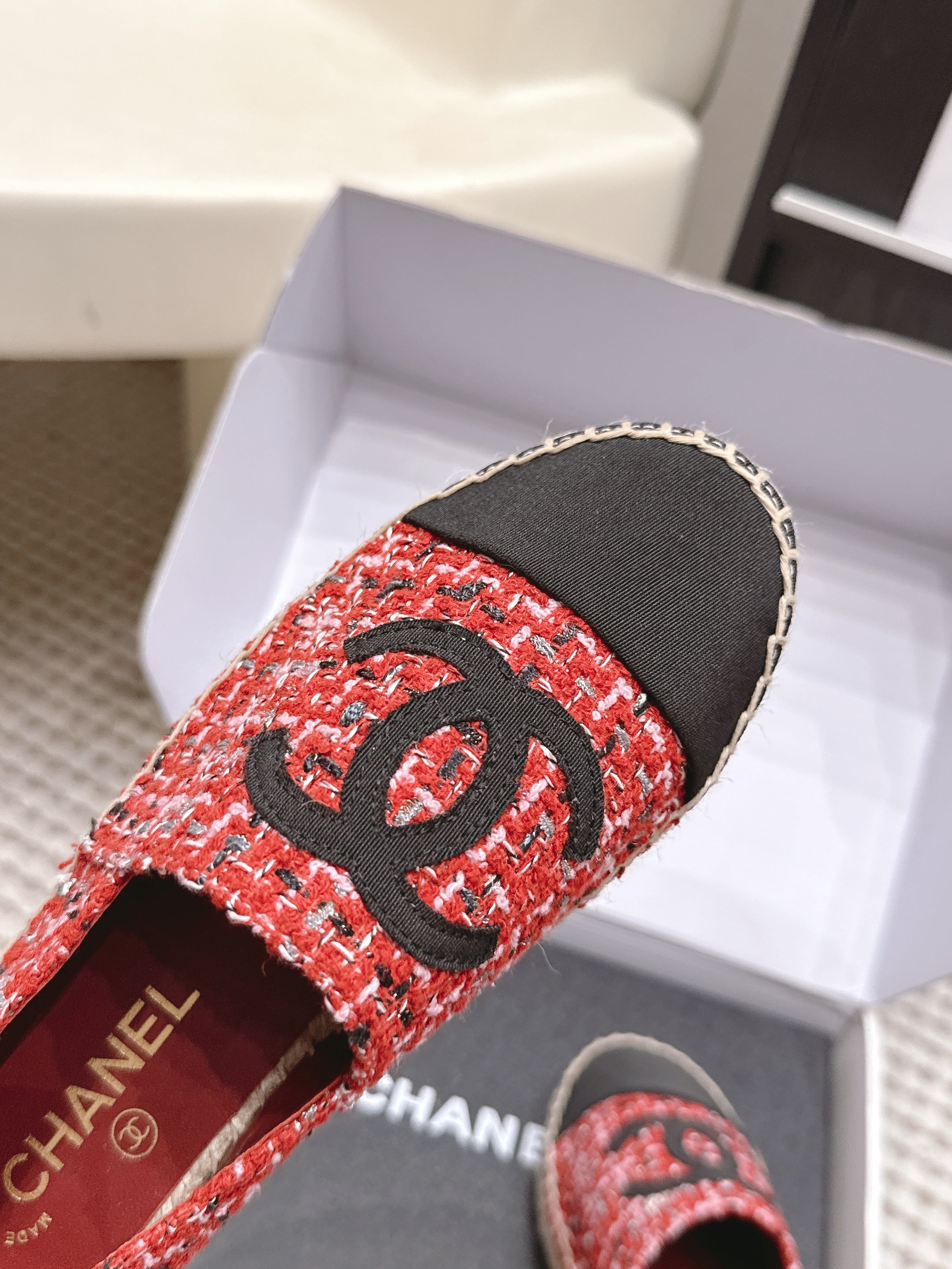 CHANEL 26S SLIP ONS IN RED MIX BLACK TWEED AND PATENT CALFSKIN