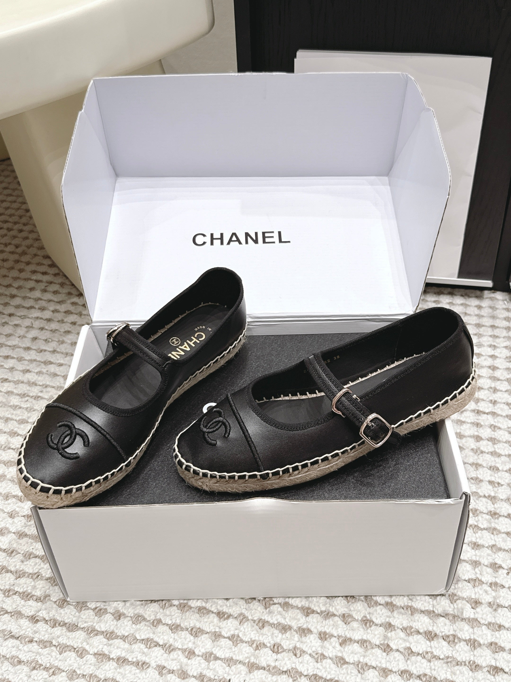 CHANEL 26S MARY JANE FLATS IN BLACK LAMBSKIN ESPADRILLE SOLE