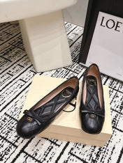 VALENTINO 26S QUILTED BALLET FLATS IN BLACK LAMBSKIN