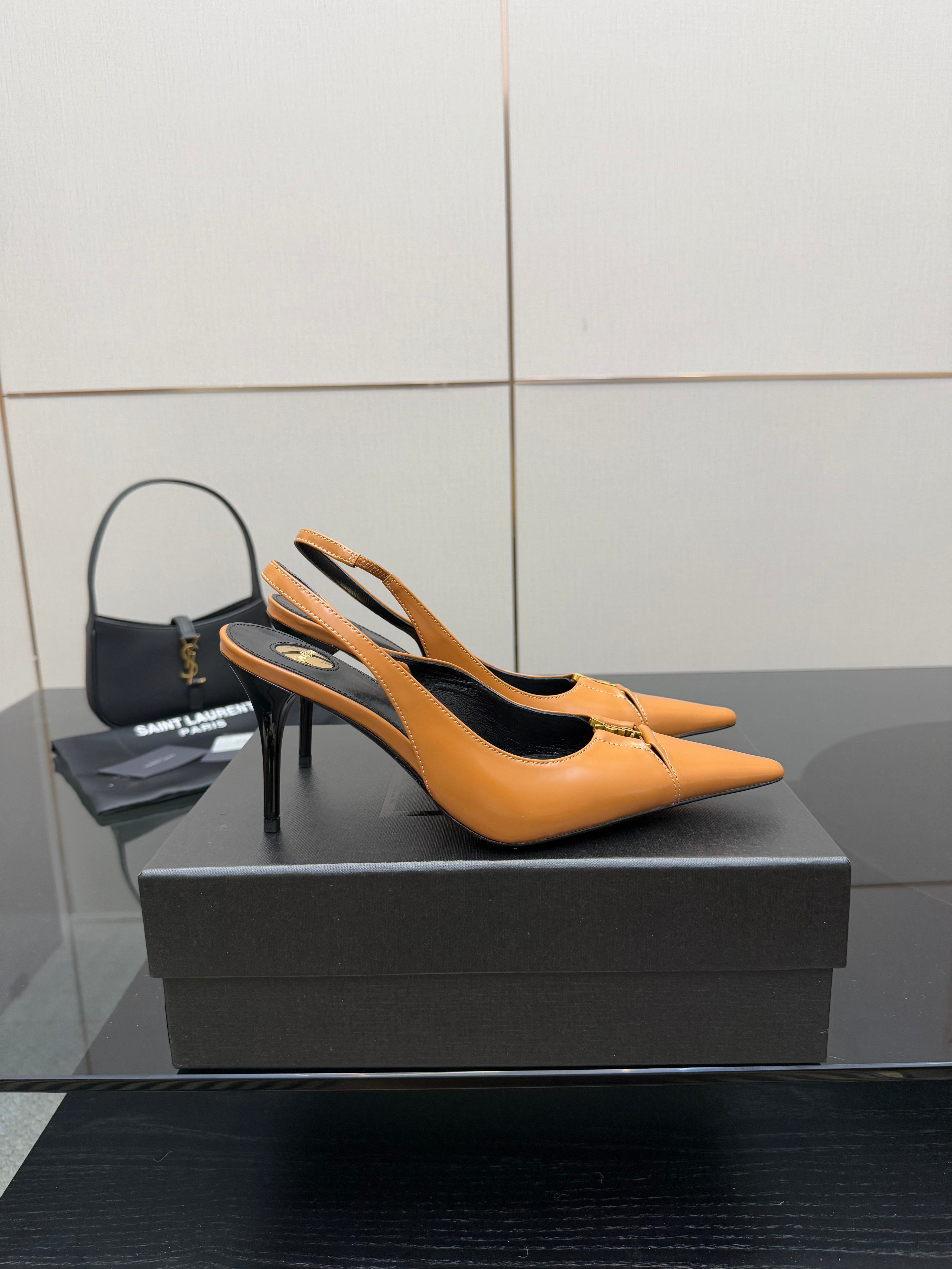 YSL 25S SLINGBACK HIGH HEELS 90 MM IN DARK ORANGE LAMBSKIN WITH GOLD HARDWARE STYLE 4