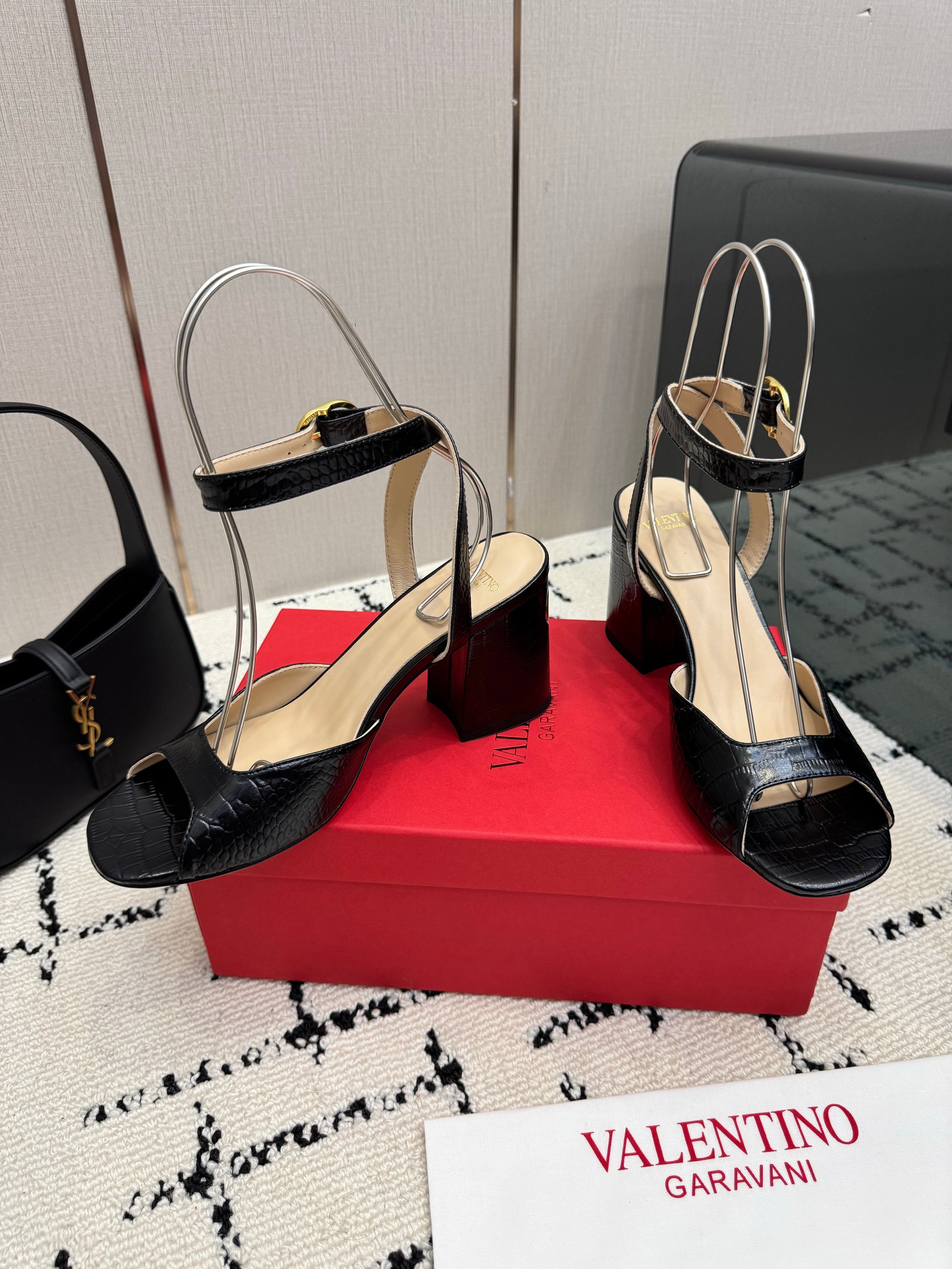 VALENTINO 26S SQUARE TOE ANKLE STRAP SANDALS IN BLACK CROC-EMBOSSED LEATHER