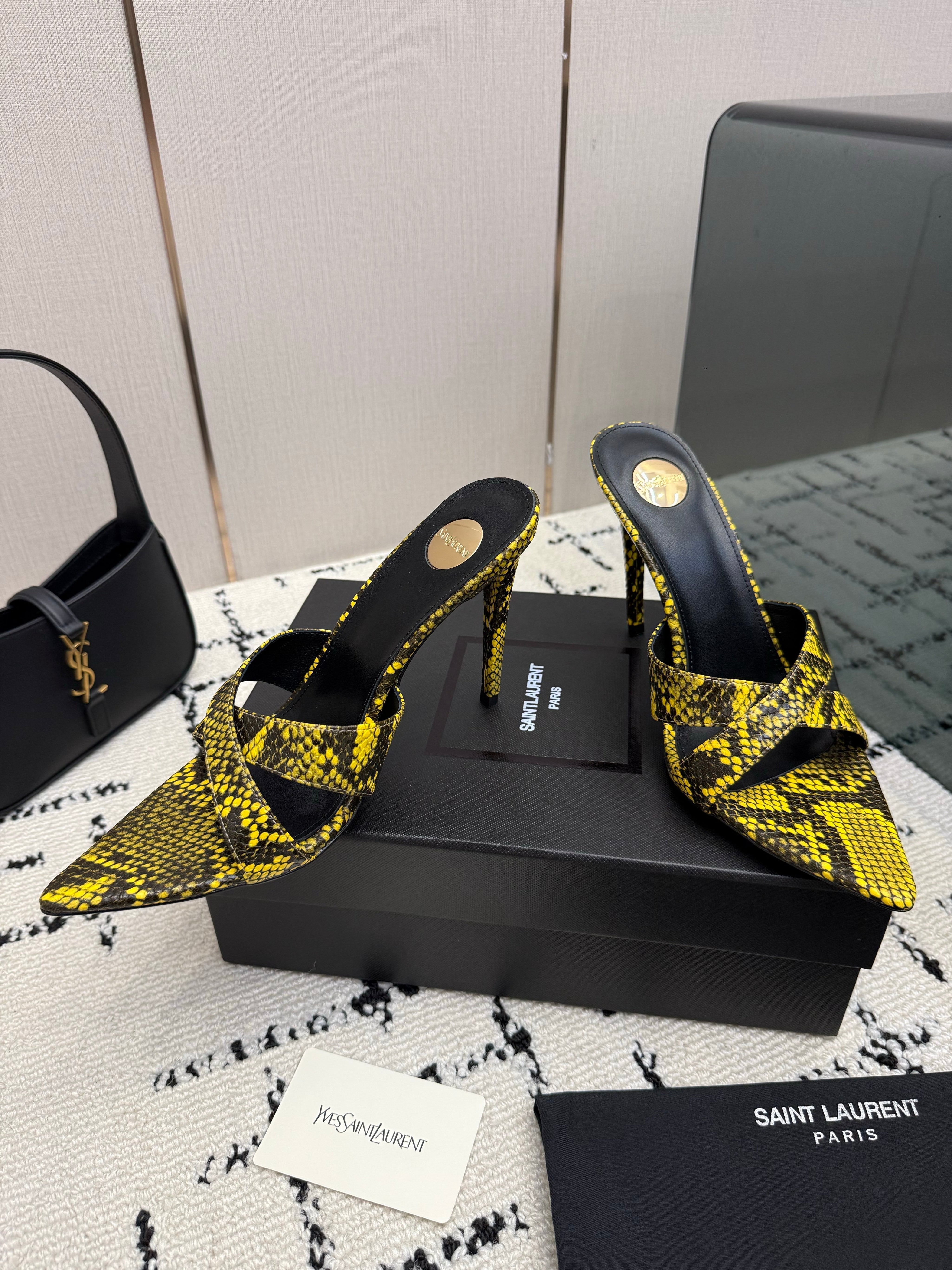 YSL 26S HIGH HEEL 100 MM IN YELLOW SNAKE PRINT SNAKESKIN